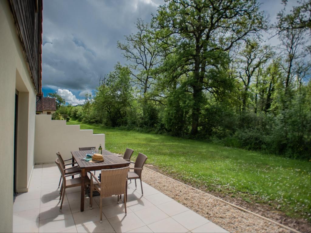 Maison Lac Bleu 11 à Lacapelle-Marival, piscine chauffée et terrasse - Photo 43