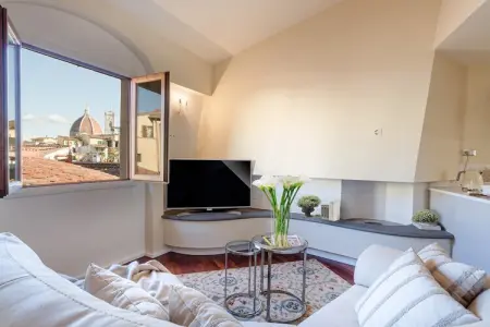 Location appartement à Florencia, Luxury 3 Bedrooms Penthouse with Elevator