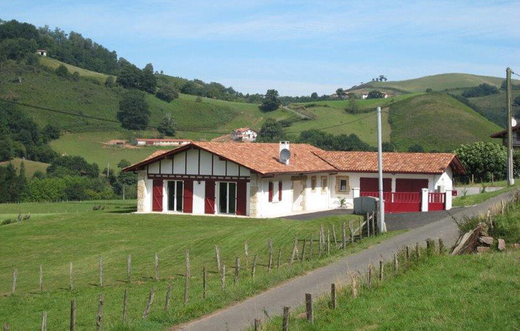 Maison basque vue montagnes, Bidarray - Photo 1