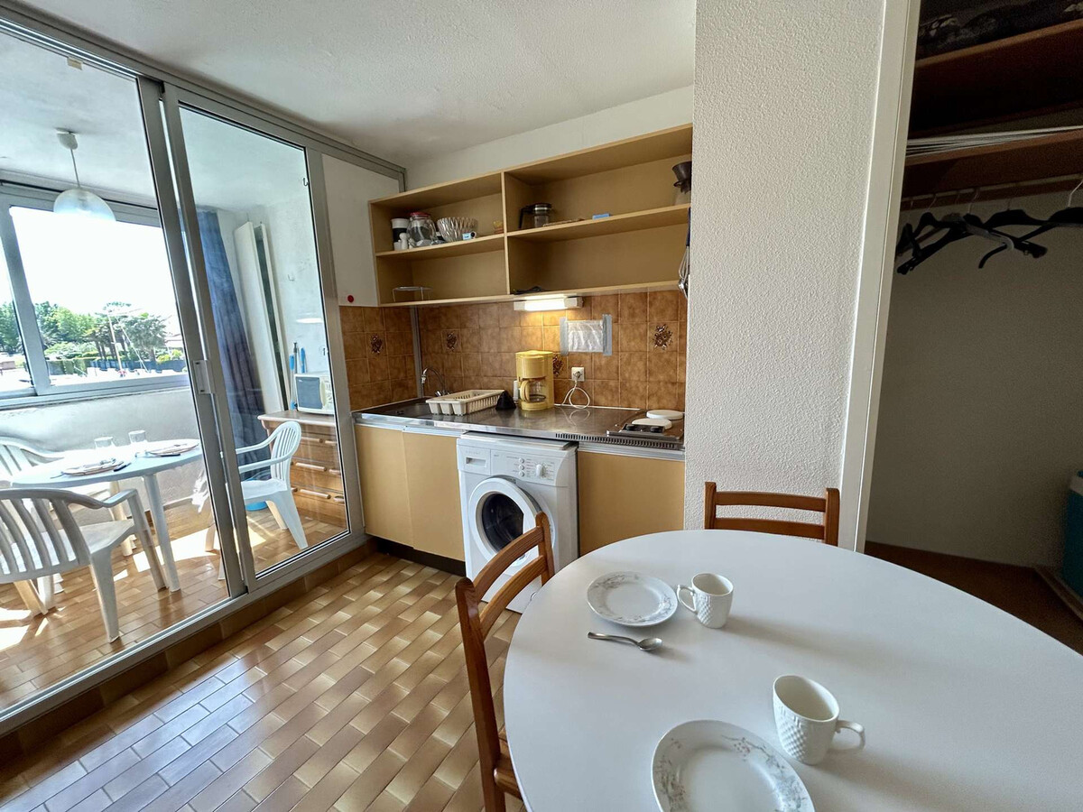 Studio cabine 4 pers avec loggia à Saint-Cyprien - Photo 2