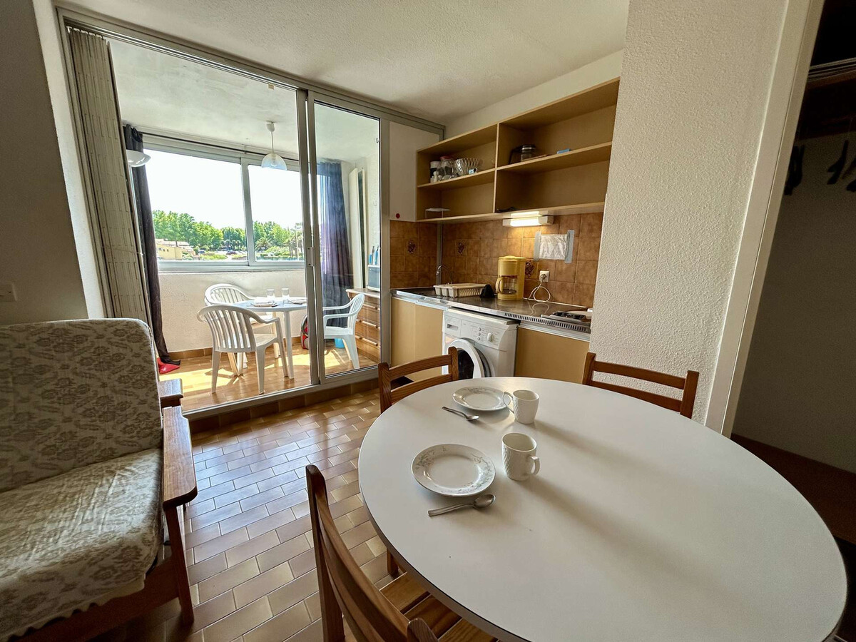 Studio cabine 4 pers avec loggia à Saint-Cyprien - Photo 3