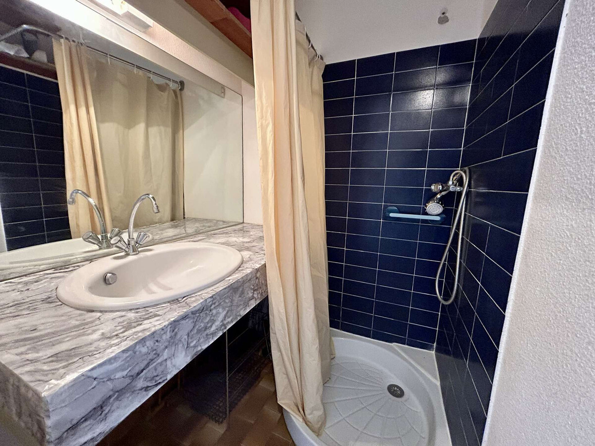 Studio cabine 4 pers avec loggia à Saint-Cyprien - Photo 9