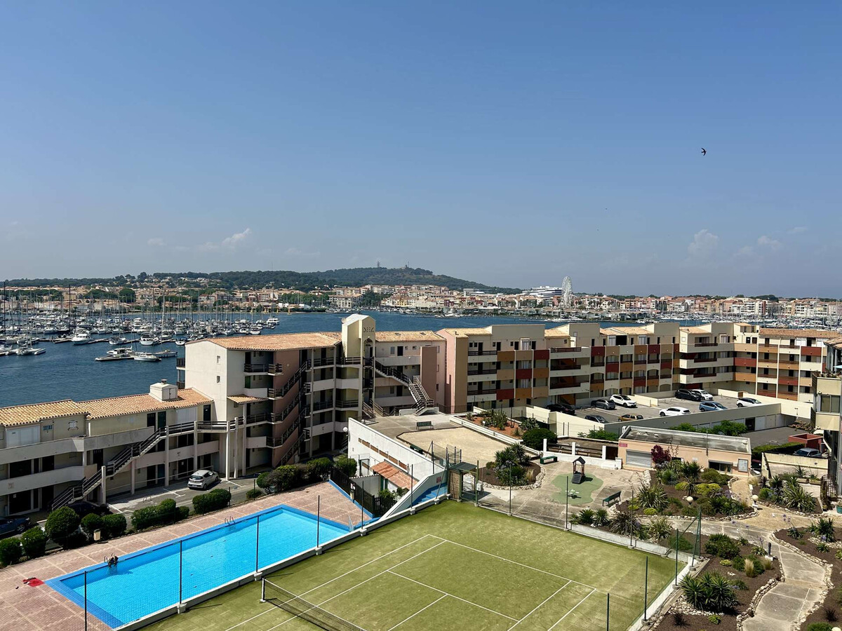 Appartement 6 pers. au Cap d'Agde, terrasse vue port - Photo 2