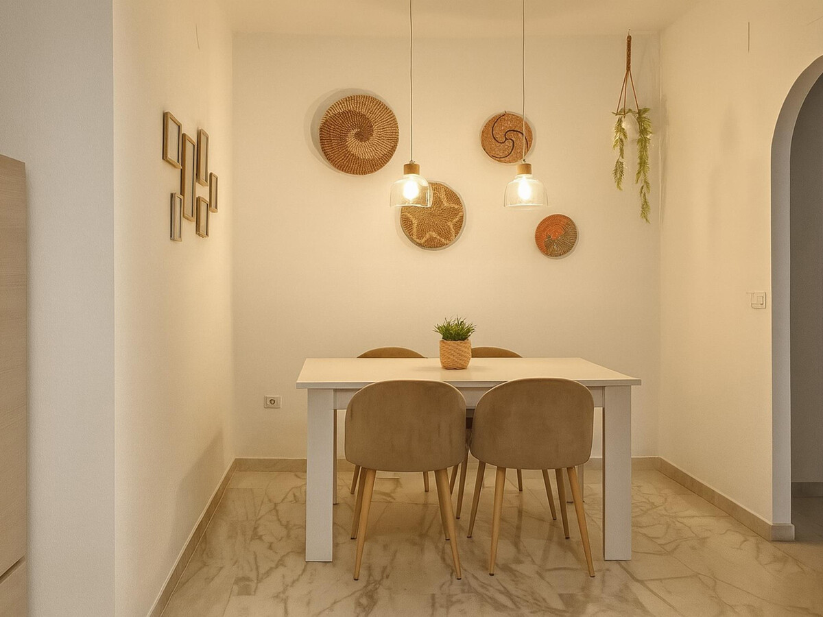 Las Brisas : Appartement 2 ch. avec balcons et piscine - Photo 8