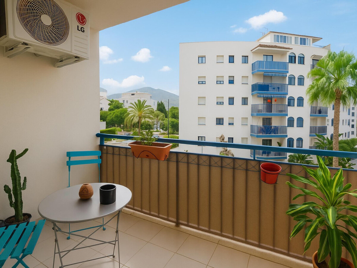 Las Brisas : Appartement 2 ch. avec balcons et piscine - Photo 10