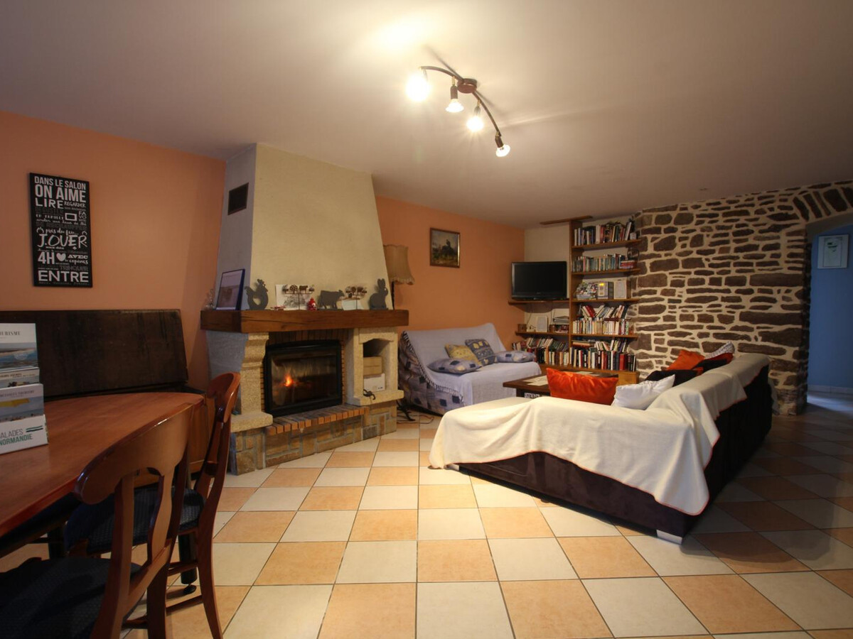 Gîte 6 pers. avec cour, cheminée et étang à Ver - Photo 8