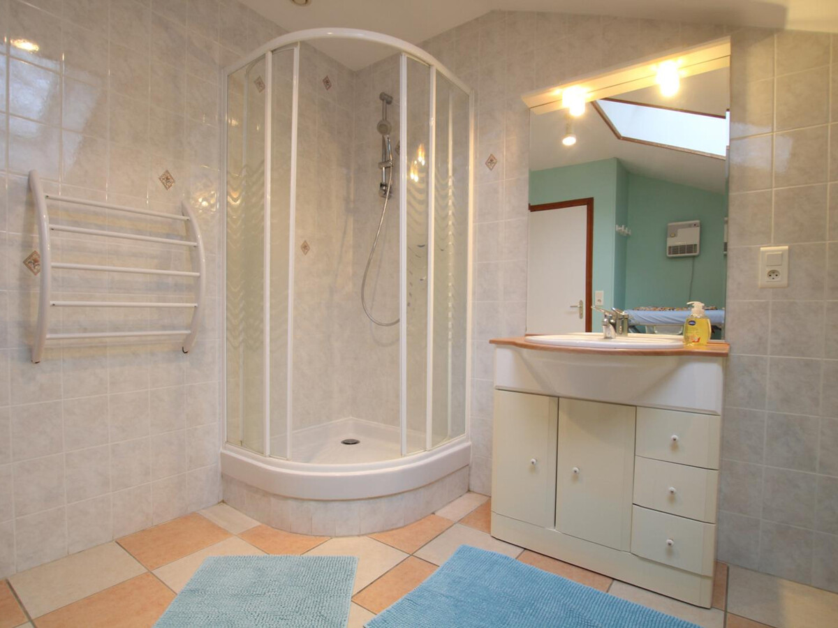 Gîte 6 pers. avec cour, cheminée et étang à Ver - Photo 12