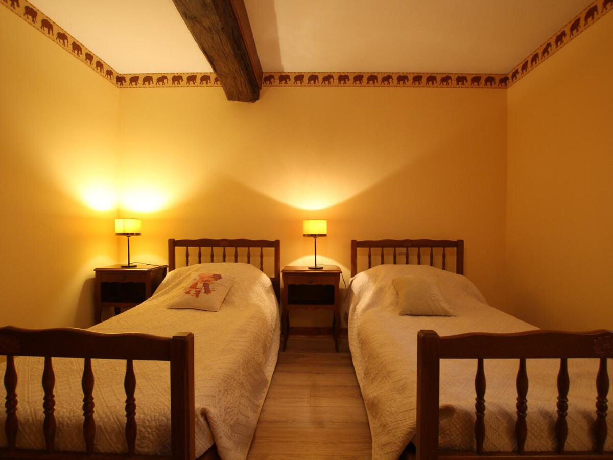 Gîte 6 pers. avec cour, cheminée et étang à Ver - Photo 15