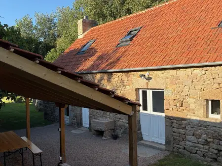Gîte en pierre restauré, jardin calme à Saint-Pierre-Église : photo 29