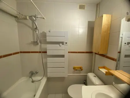 Maison de village aux Allues, 3 chambres, proche commerces - Photo 10