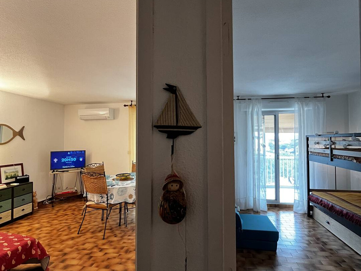 T2 lumineux au port avec loggia vue marina, parking - Photo 15