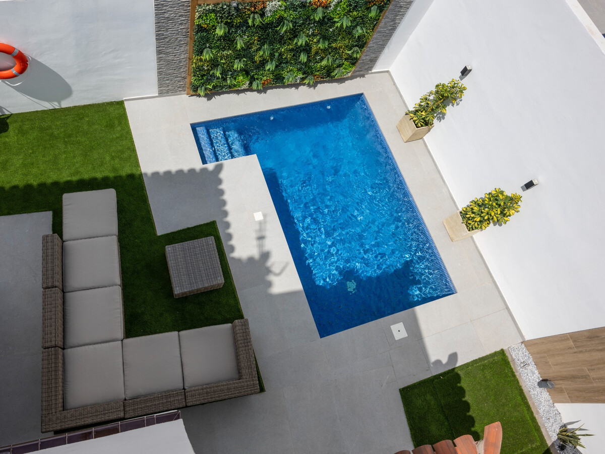 Villa de luxe neuve 4 ch, piscine privée à Amarilla Golf - Photo 8
