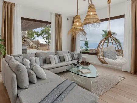 Villa familiale au cœur de Ténérife avec piscine privée - Photo 5