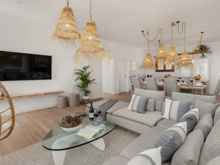 Villa familiale au cœur de Ténérife avec piscine privée - Photo 8