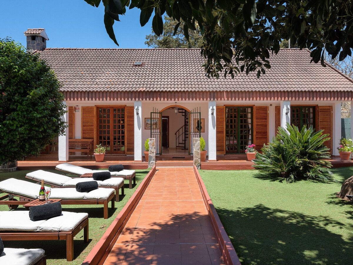 Villa traditionnelle avec piscine chauffée et vue Teide - Photo 31