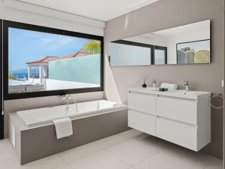 Villa 8 chambres Costa Adeje, piscine chauffée pour 16 pers. : photo 22
