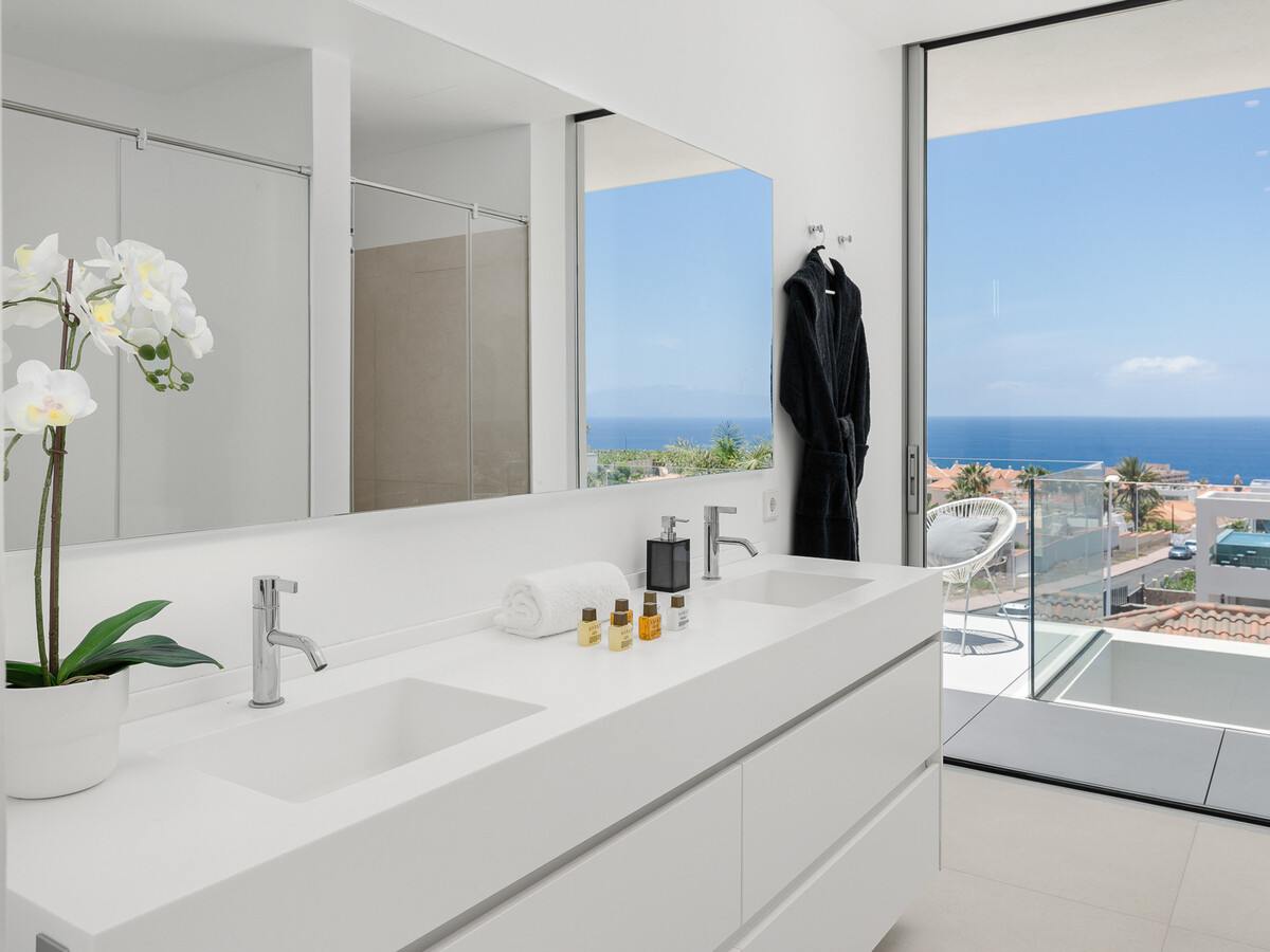 Villa Luz de Atlántico – 5 suites, piscine débordement à Callao Salvaje - Photo 24