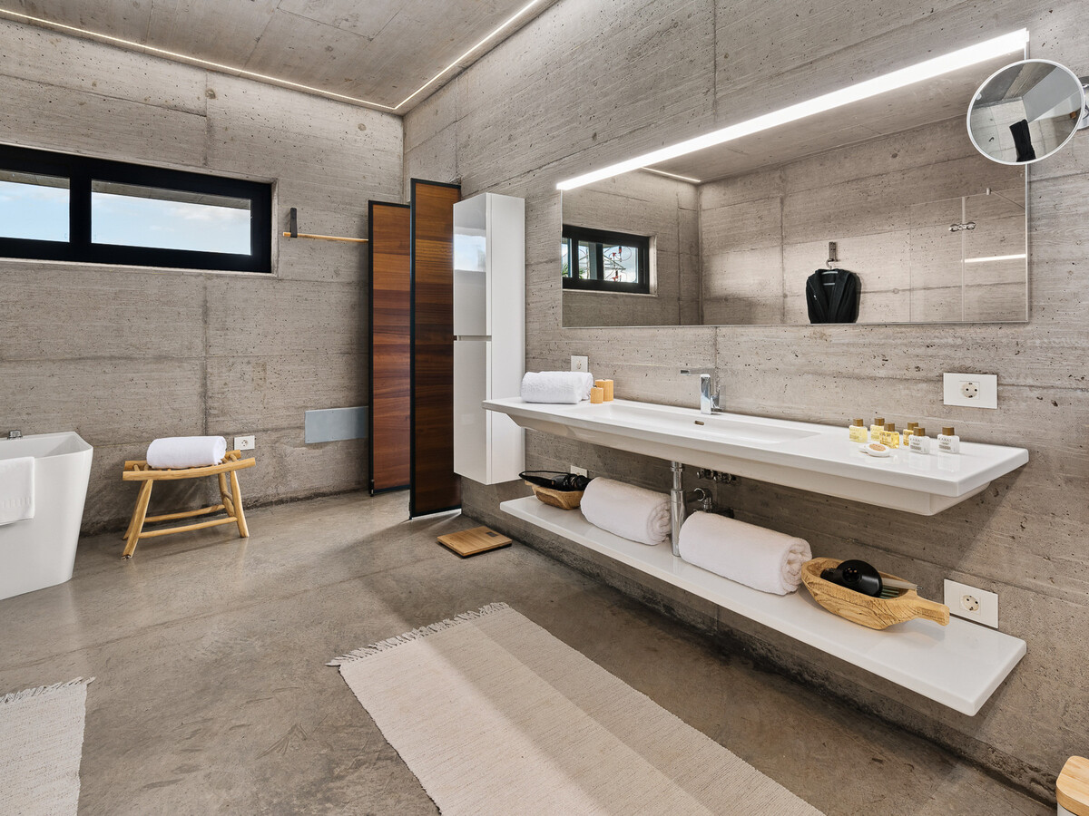 Villa brutaliste avec piscine chauffée à Adeje - Photo 21