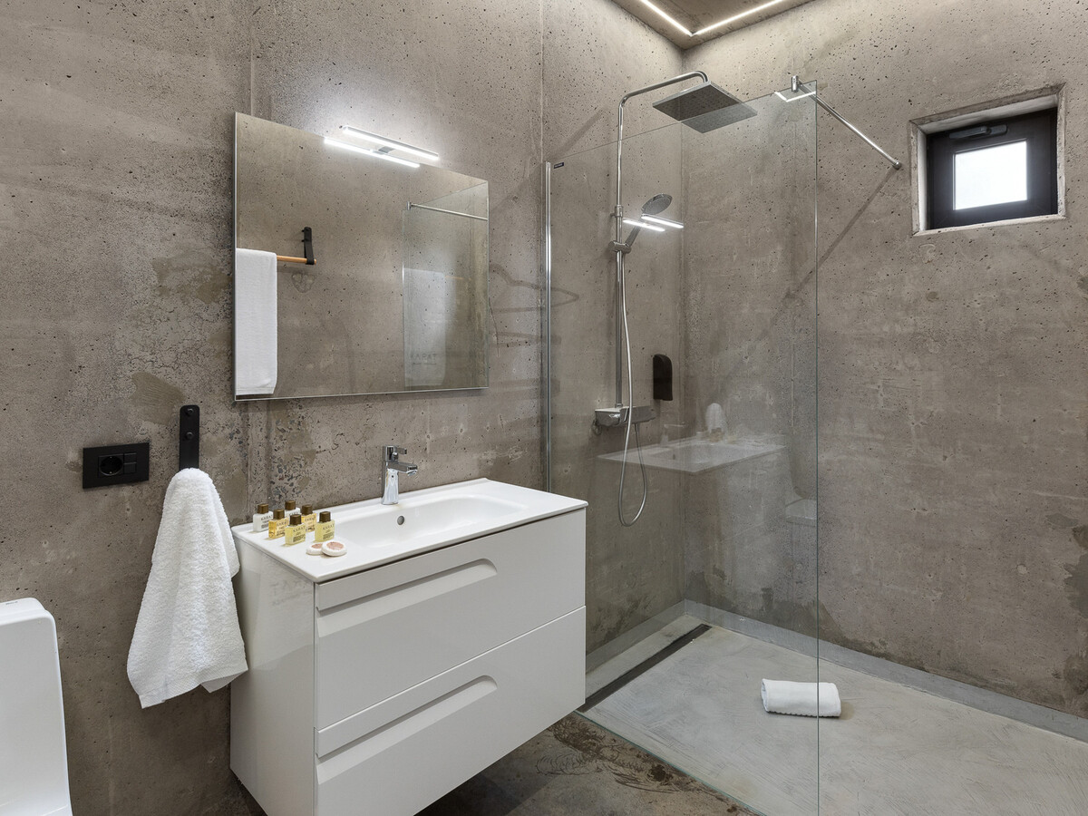 Villa brutaliste avec piscine chauffée à Adeje - Photo 23