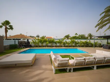 Location villa à Maspalomas, Villa moderne à Maspalomas avec piscine privée et confort pour 10 personnes