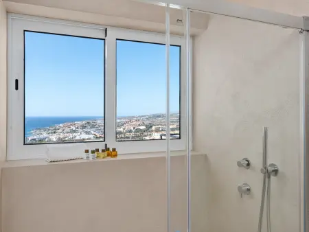 Villa Duna Blanca – Adeje, piscine chauffée et vue océan : photo 23