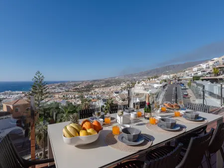 Villa Duna Blanca – Adeje, piscine chauffée et vue océan : photo 27