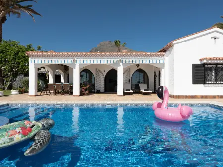 Villa MonteLuz – 330 m², piscine chauffée et vue océan : photo 2