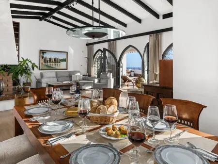 Villa MonteLuz – 330 m², piscine chauffée et vue océan : photo 9