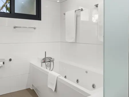 Villa MonteLuz – 330 m², piscine chauffée et vue océan : photo 16