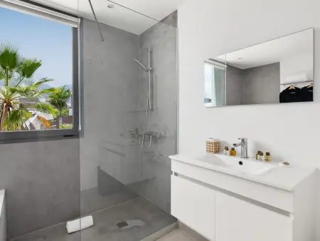 Villa 3 chambres avec piscine chauffée à Adeje : photo 10