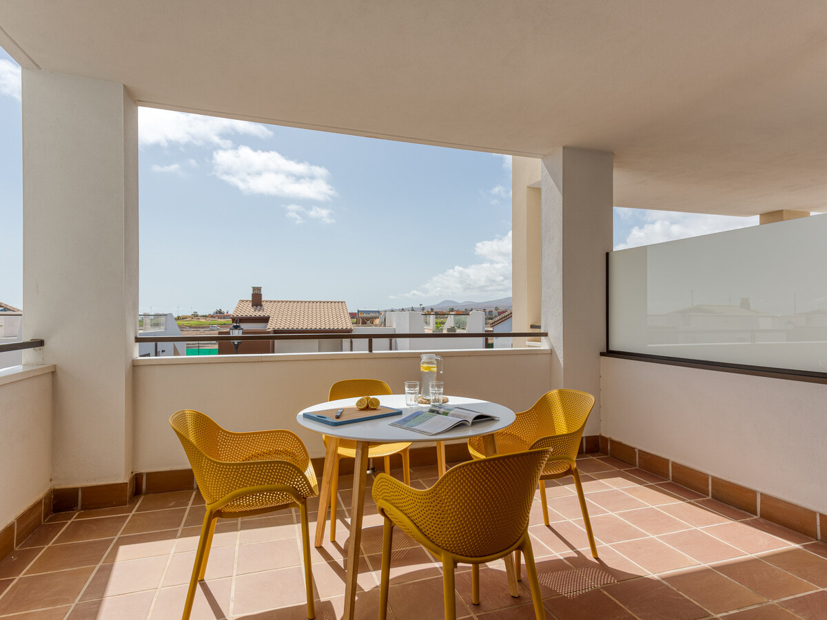 Appartement rénové face à la plage à Caleta de Fuste - Photo 2