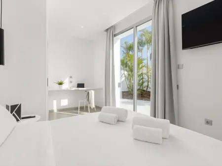 Villa Aurelia - 12 pers, piscine débordement et jacuzzi : photo 26