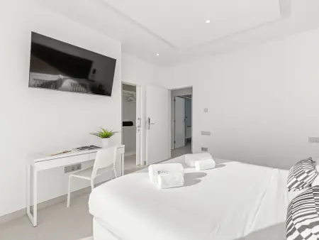 Villa Aurelia - 12 pers, piscine débordement et jacuzzi : photo 27