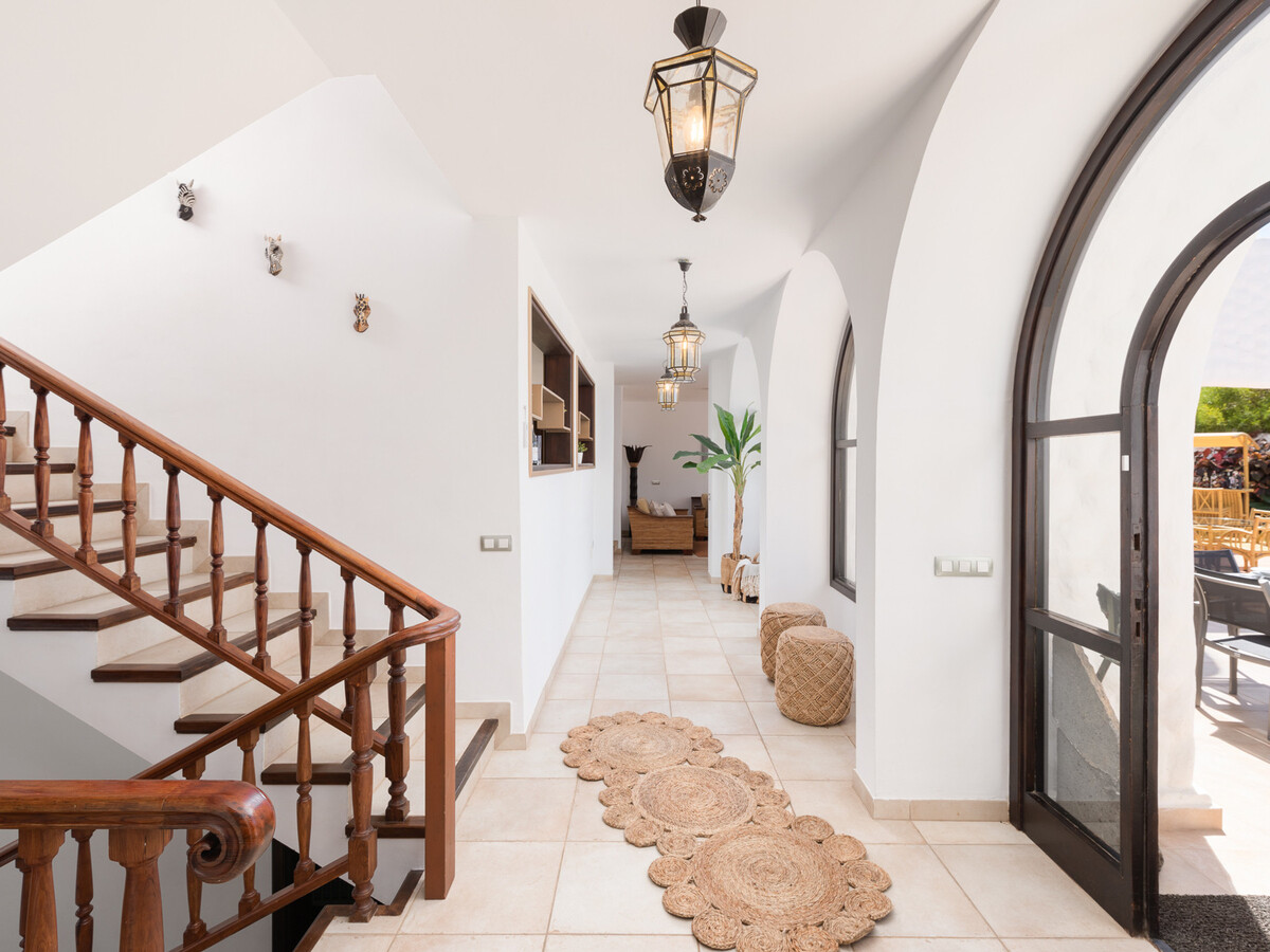 Villa Tropical Costa Adeje : 5 chambres, piscine chauffée - Photo 15