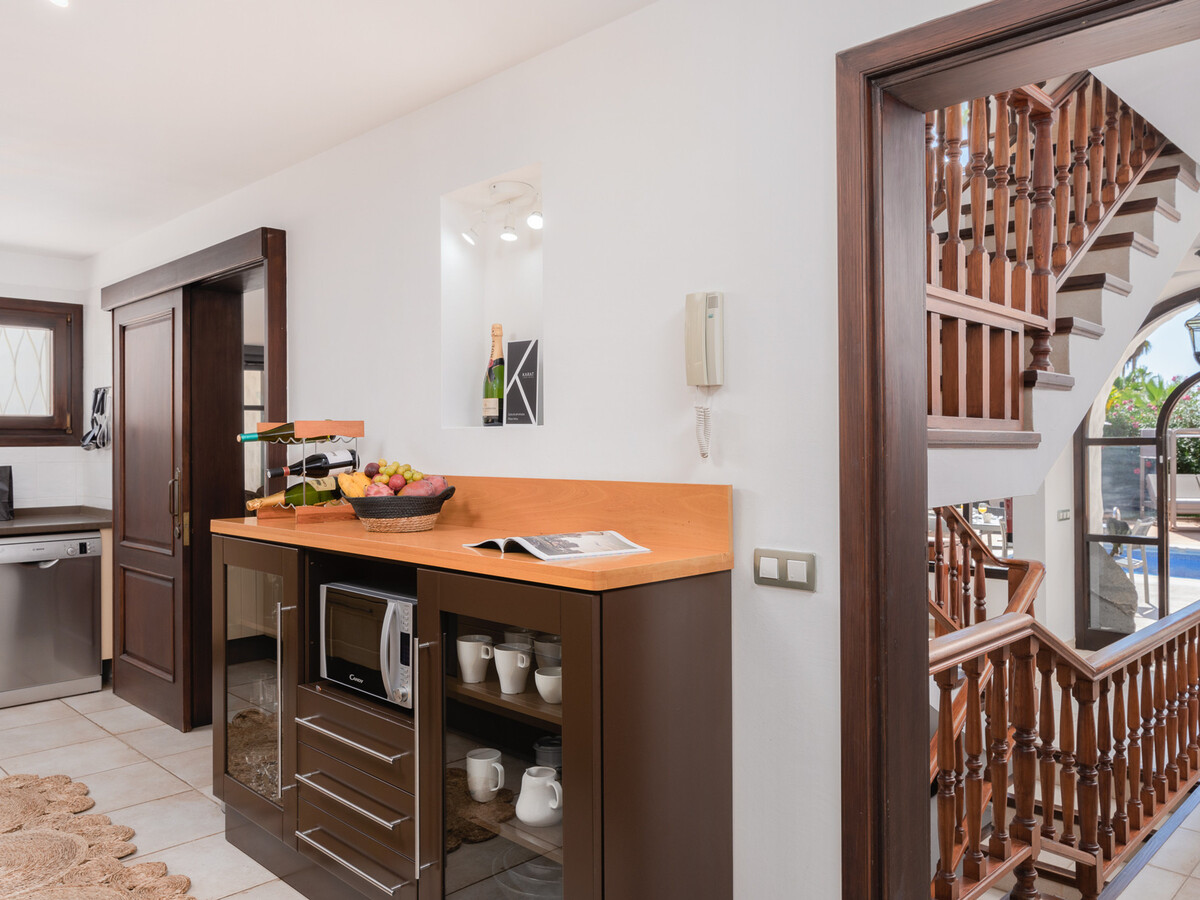 Villa Tropical Costa Adeje : 5 chambres, piscine chauffée - Photo 16