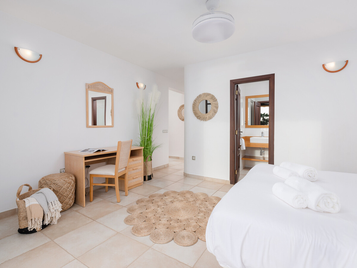 Villa Tropical Costa Adeje : 5 chambres, piscine chauffée - Photo 24