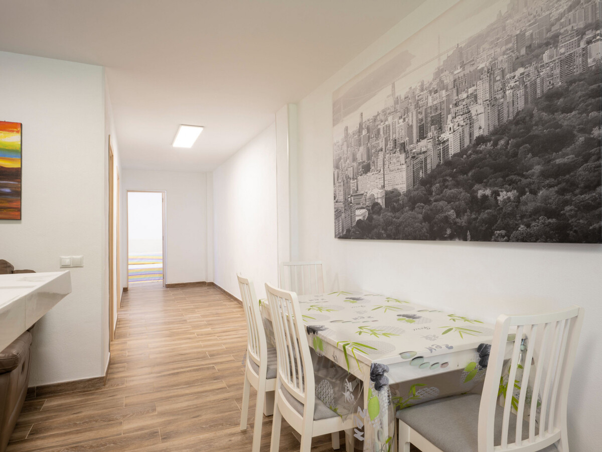 Appartement 80m² à Arico, 2 chambres, 350m de la plage - Photo 10