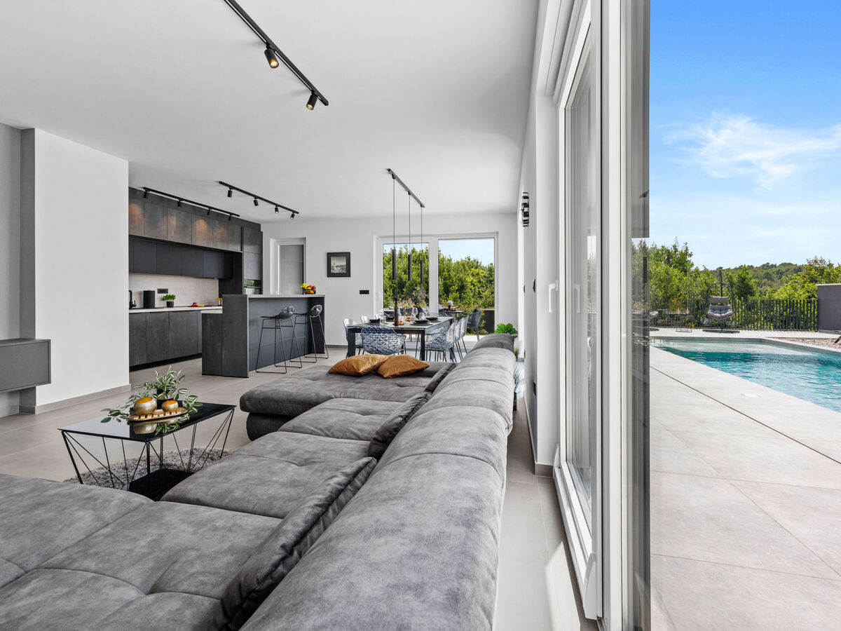 Villa Delecto, 8 pers., piscine privée à Premantura - Photo 12