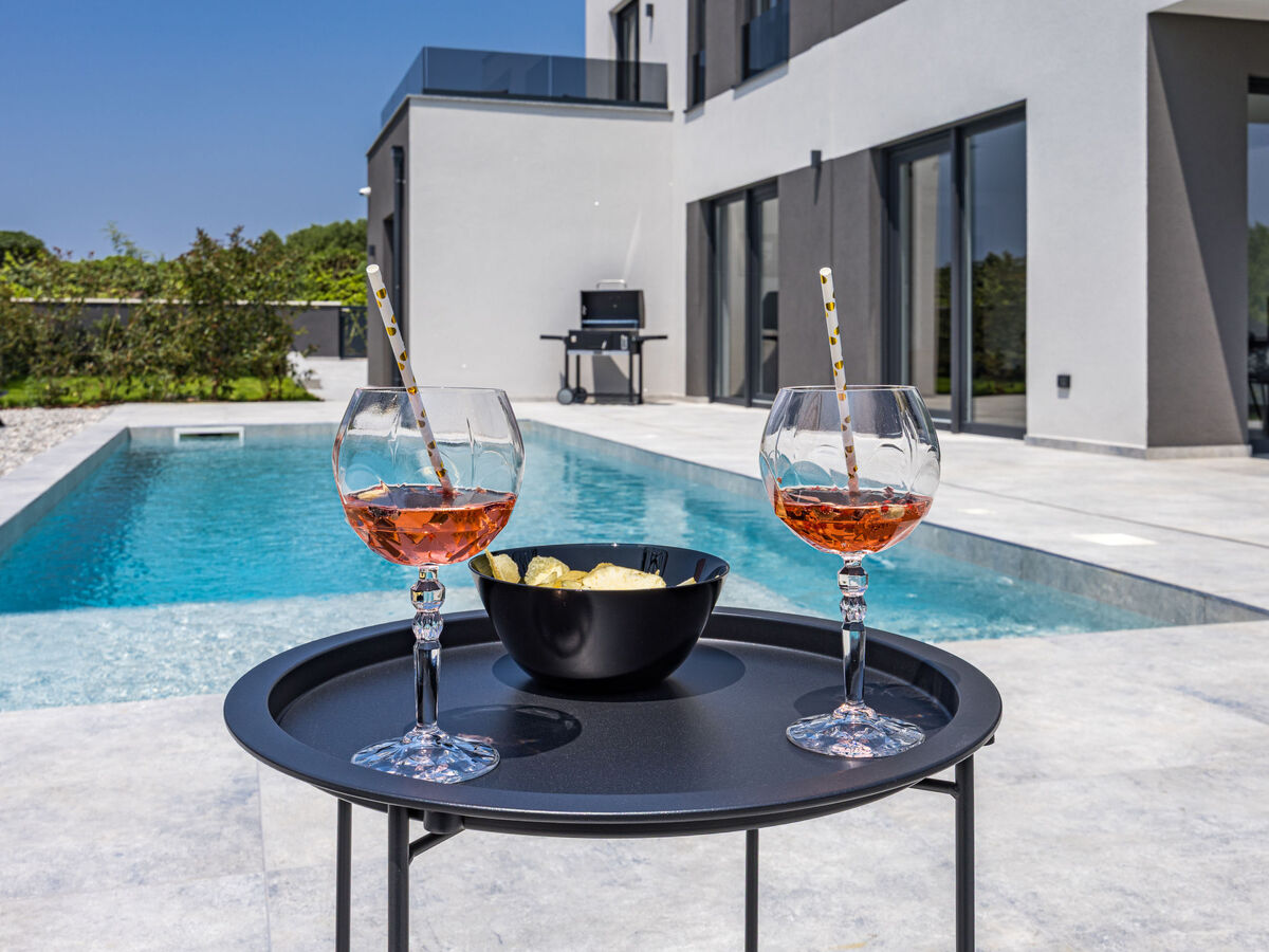 Villa Delecto, 8 pers., piscine privée à Premantura - Photo 13