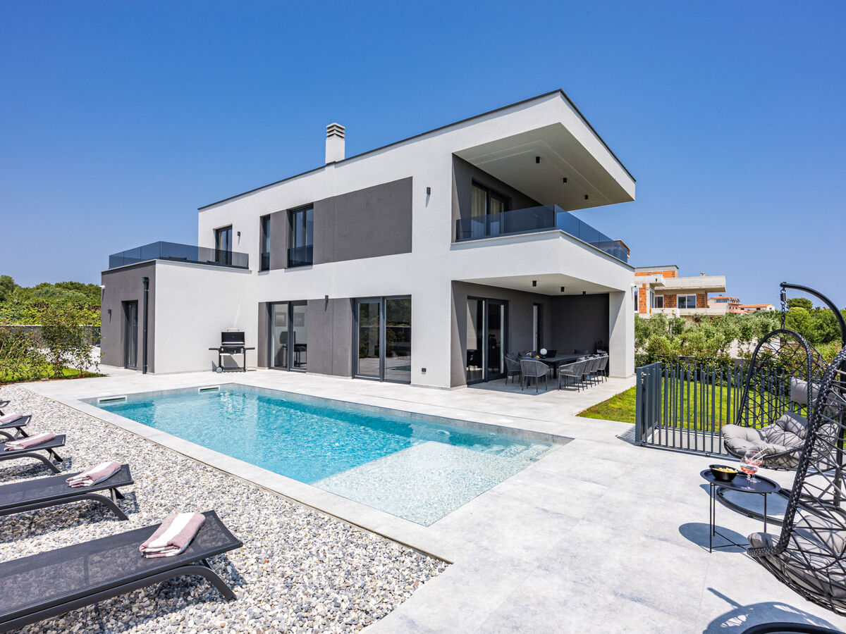 Villa Delecto, 8 pers., piscine privée à Premantura - Photo 14