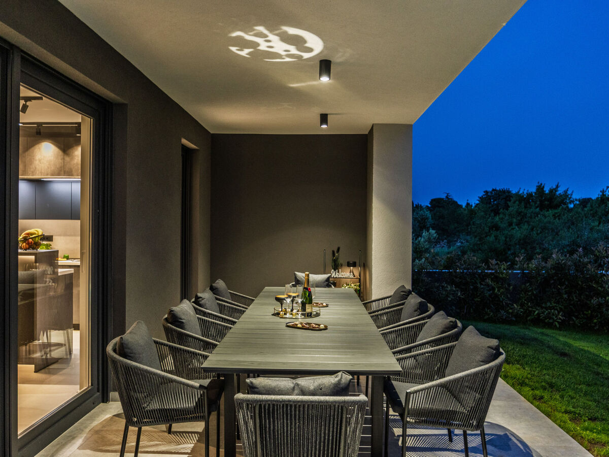 Villa Delecto, 8 pers., piscine privée à Premantura - Photo 25