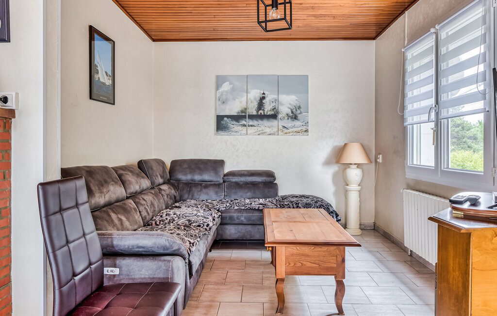Maison 70 m² à 350 m de la plage de Pirou - Photo 3