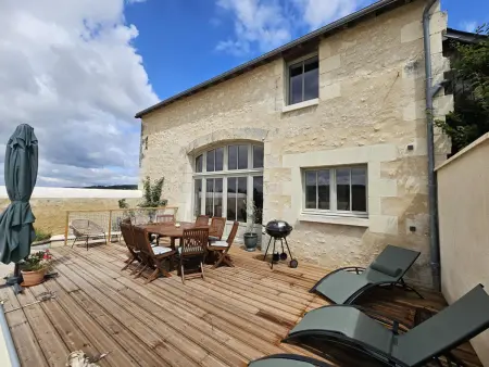 Gîte 6 pers, piscine privée et vélos gratuits à Avon-les-Roches - Photo 2