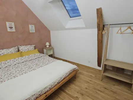 Gîte 6 pers, piscine privée et vélos gratuits à Avon-les-Roches - Photo 12