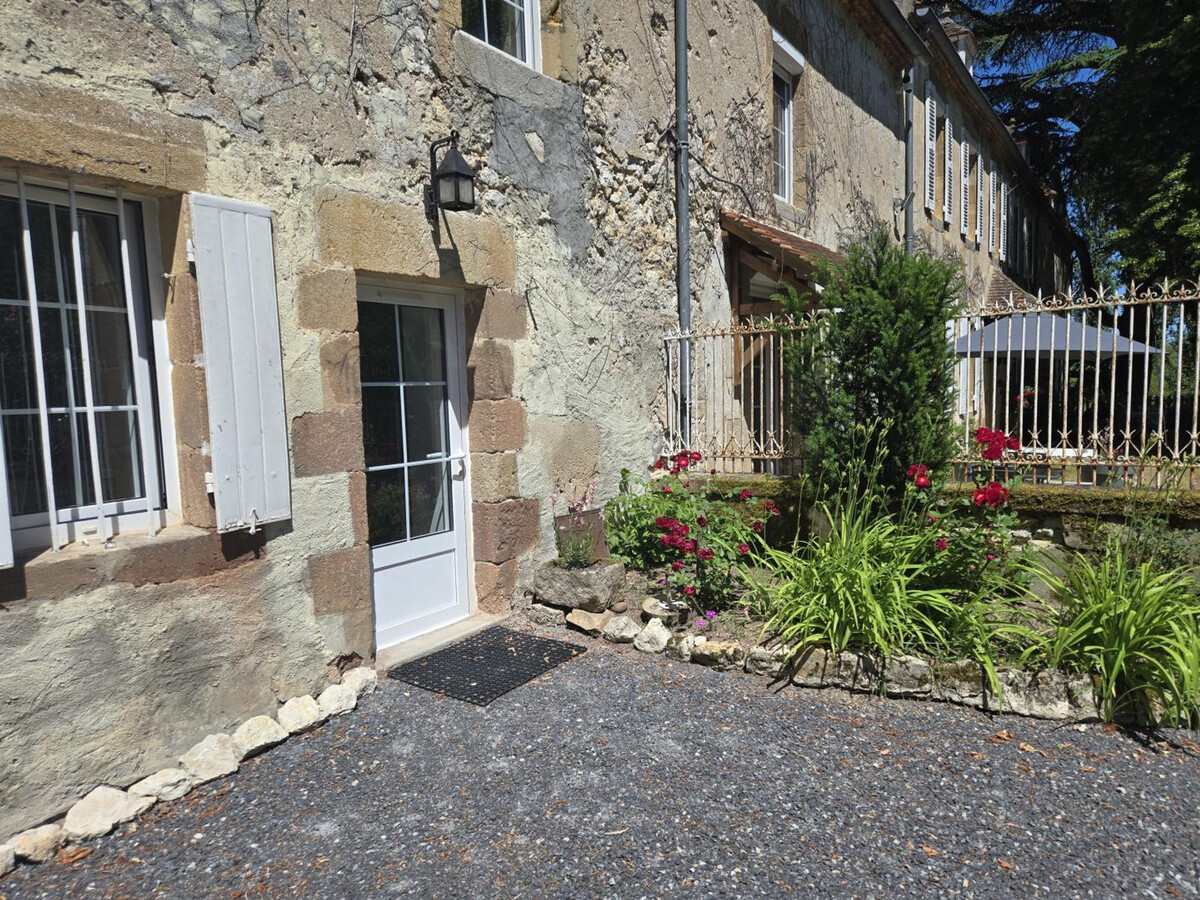 Gîte de charme à Souvigny, jardin privatif - Photo 2
