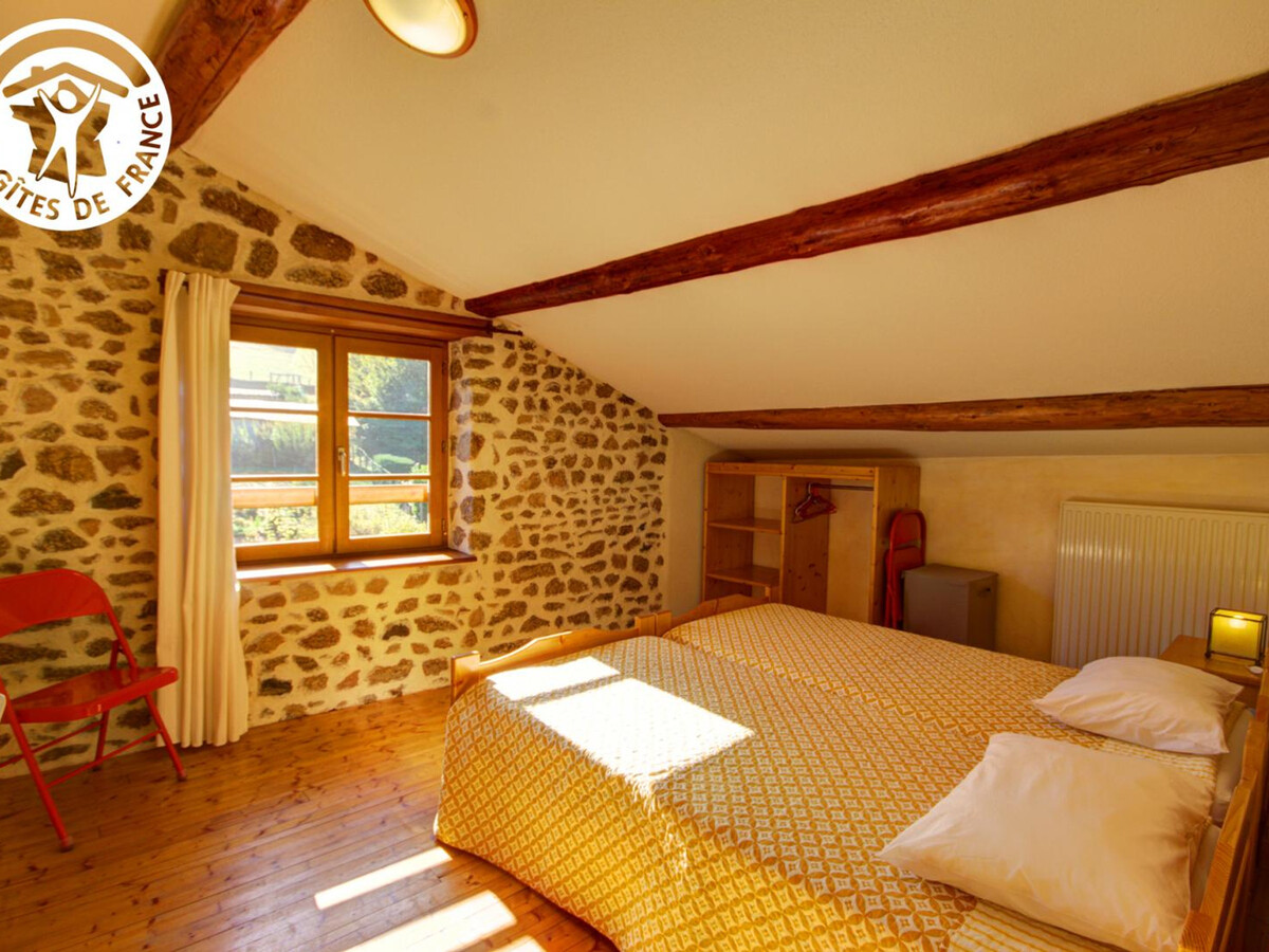 Gîte de groupe 1850 : 12 pers, 6 chambres, animaux OK - Photo 10