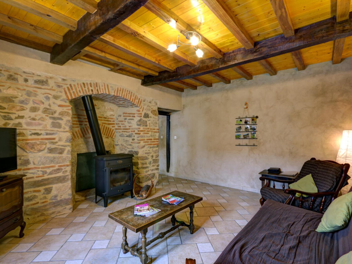 Gîte 6 pers. avec terrasse 30 m² et jardin à Panissières - Photo 9