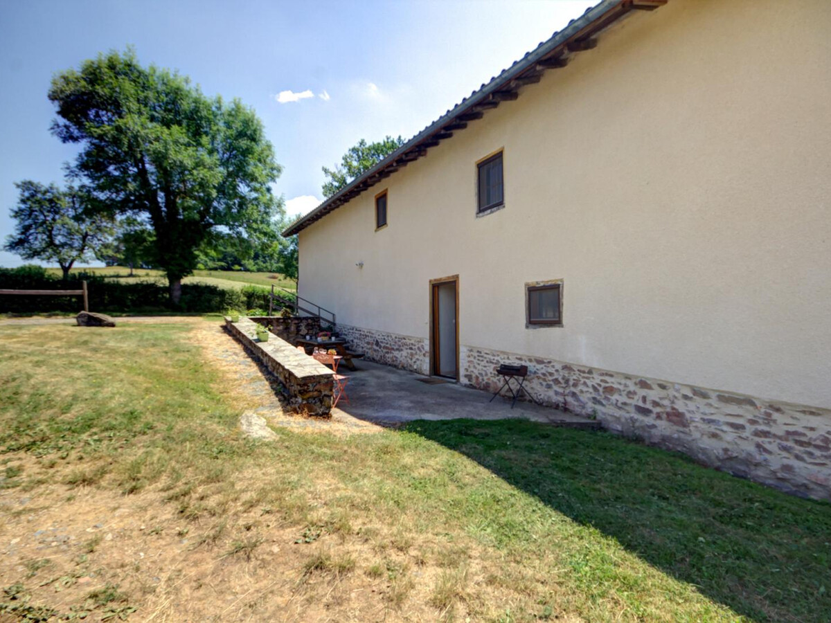 Gîte 6 pers. avec terrasse 30 m² et jardin à Panissières - Photo 22