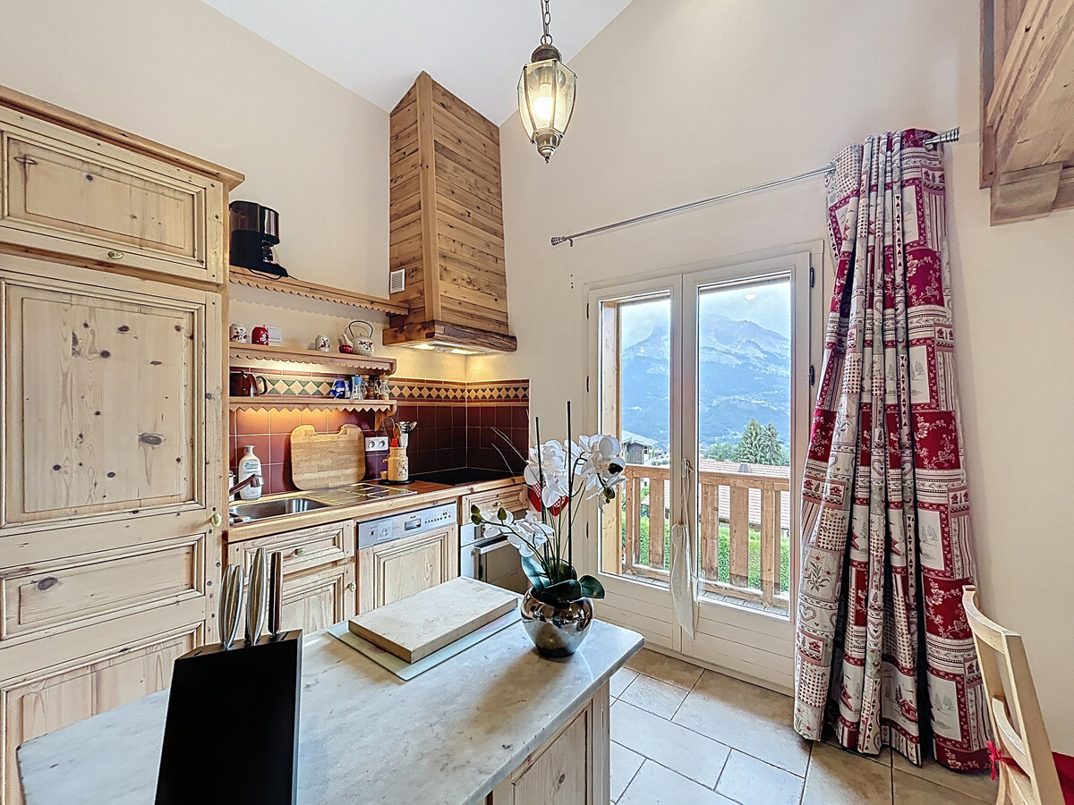 Appartement 2 chambres avec mezzanine, vue Mont-Blanc à Combloux - Photo 2