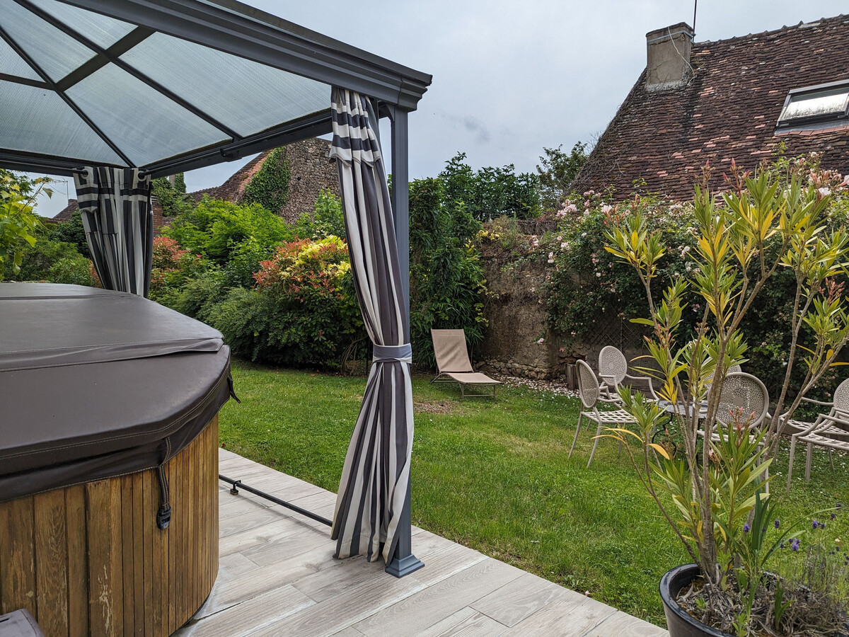 Gîte 8 personnes au Blanc avec spa débordement - Photo 12